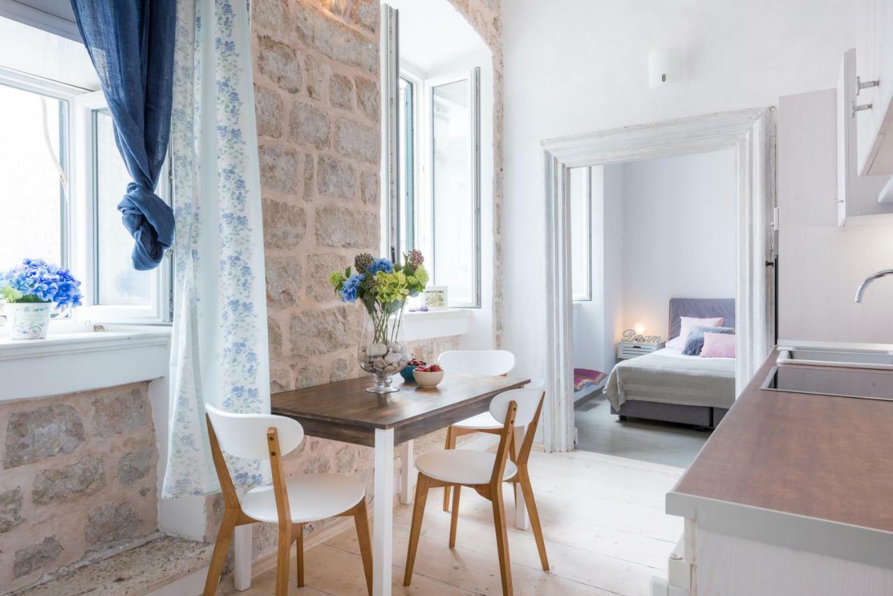 La Piazza Apartment *